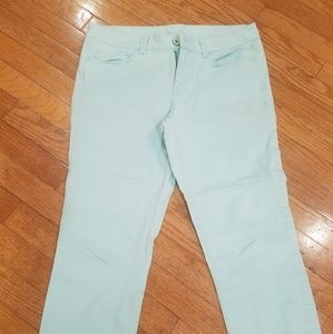 EUC-LOFT curvy crop pants